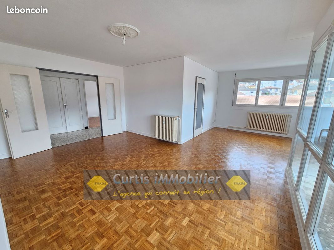 Appartement 3 pièces 80 m² · à Fraisses · 80 m² · 89 500 €