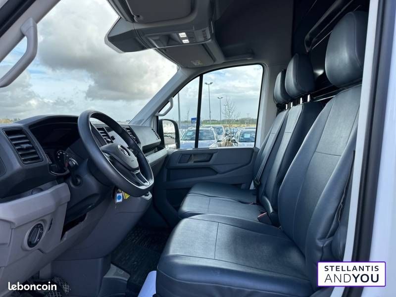 Volkswagen Crafter FOURGON VAN 35 L3H3 2.0 TDI 177 CH BVA BUSINESS (image 9)