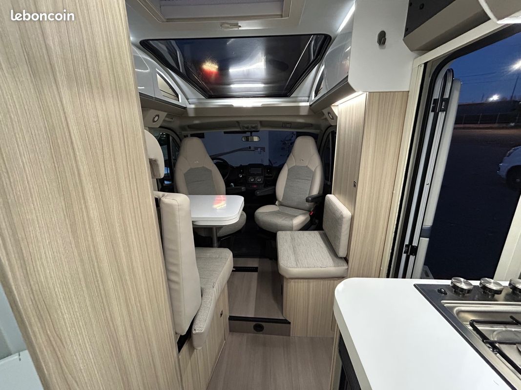Camping-car ADRIA COMPACT SP AXESS 2023 - Citroën Jumper 2.2l 140cv (image 7)