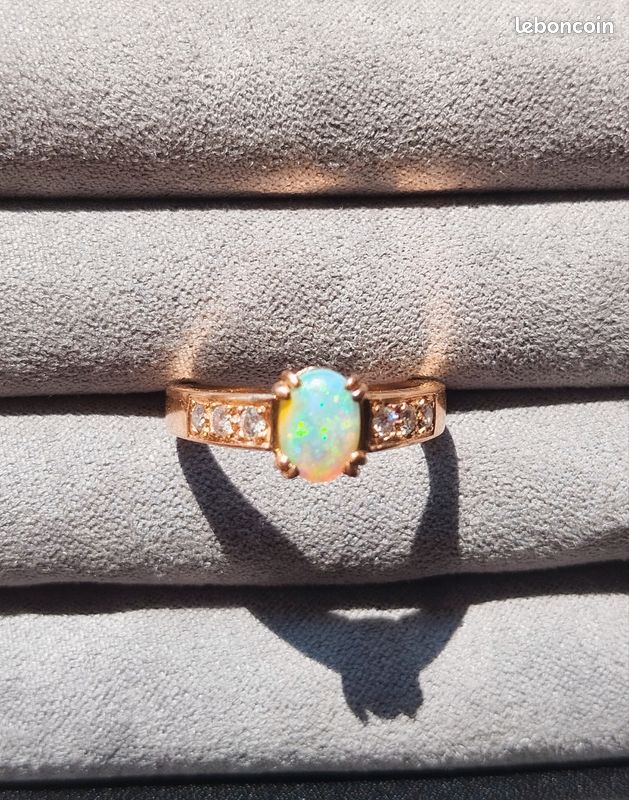 Bague En Plaqué Or Avec Opale De Rose - Taille 57-58 - Neuf Sans Emballage
