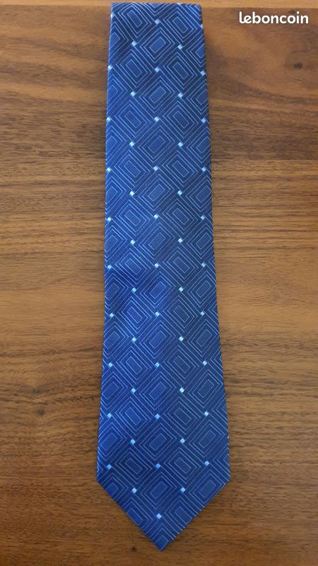 Lot de 3 cravates 100% soie (bleu et gris) (image 2)
