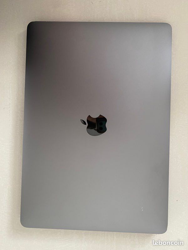 MacBook Pro 13 pouces 2019 (image 2)