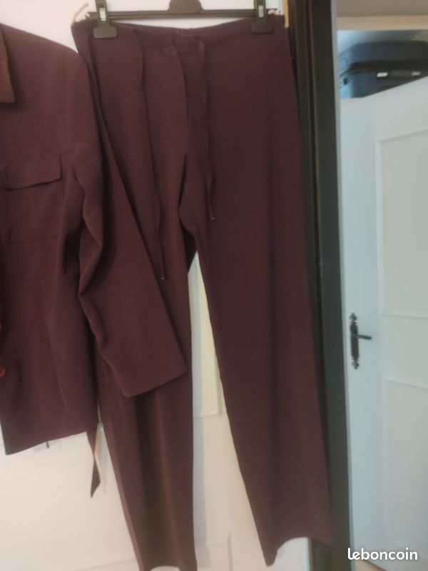 Tailleur (image 2)