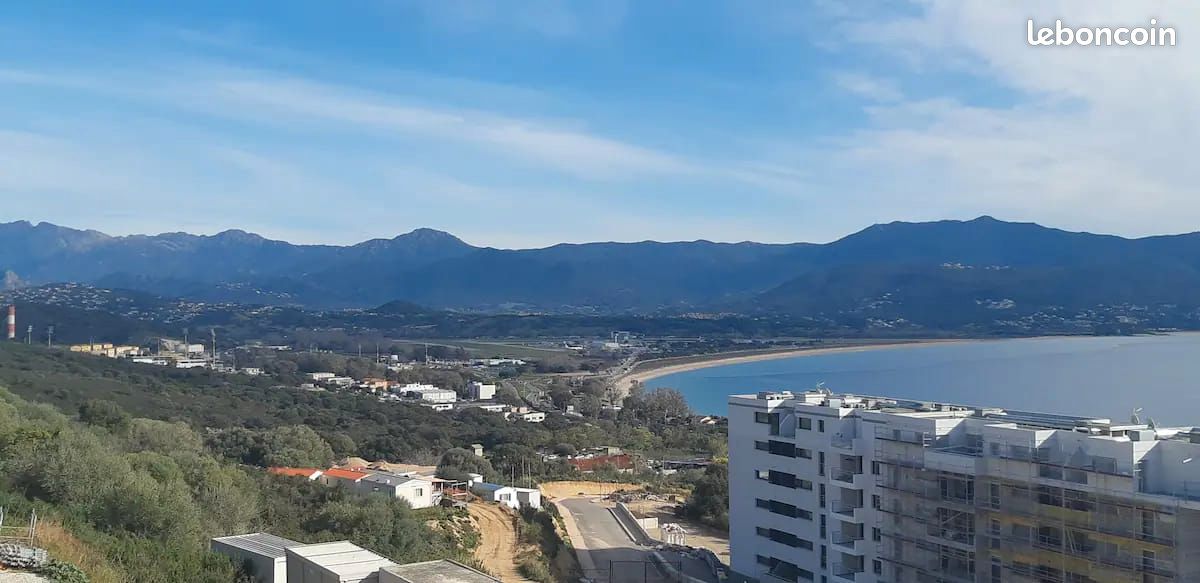 Appartement 1 pièce 30 m² · à Ajaccio · 30 m² · 740 €/mois