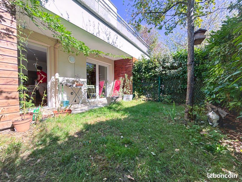 Appartement 3 pièces 64 m² · à Vitry-sur-Seine · 64 m² · 340 000 €
