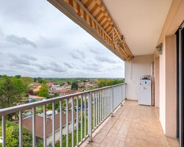 Appartement 189 792 € - 52 m²