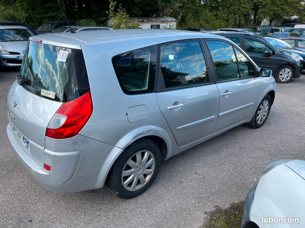 Renault Grand Scenic 2 Ph.2 1.9L Dci 130 Cv Dynamique Du 04/2008 (image 5)