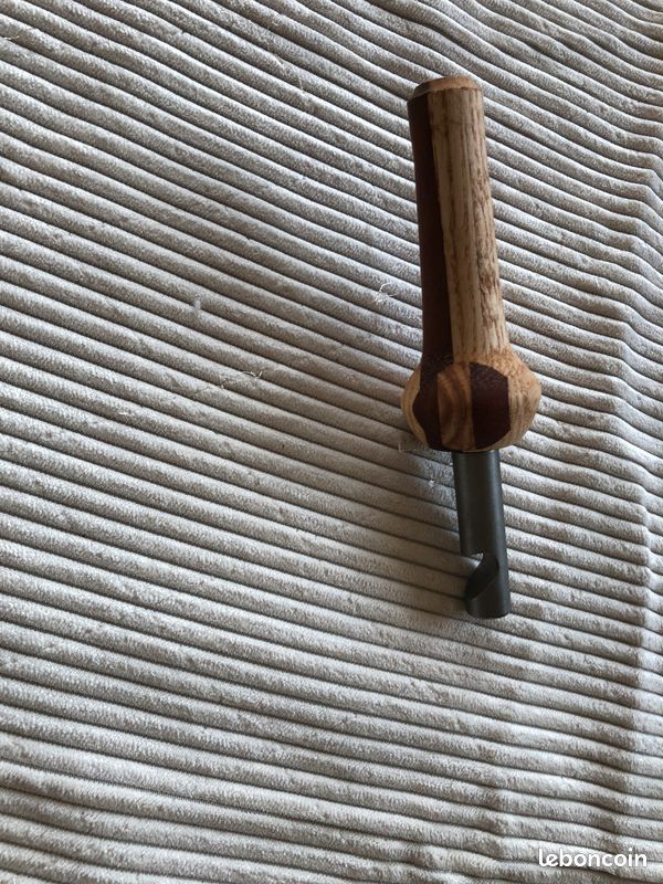 Décapsuleur en bois (image 4)