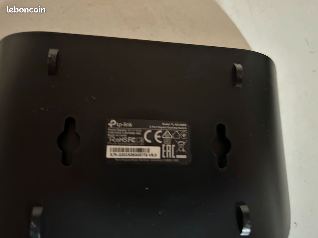 TP-Link Switch TL-SG1005D 5 Port Commutateur avec cinq ports Gigabit RJ45 (image 2)