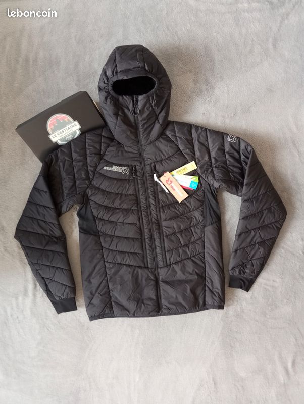 Veste doudoune compressible randonnée trekking alpinisme hiver