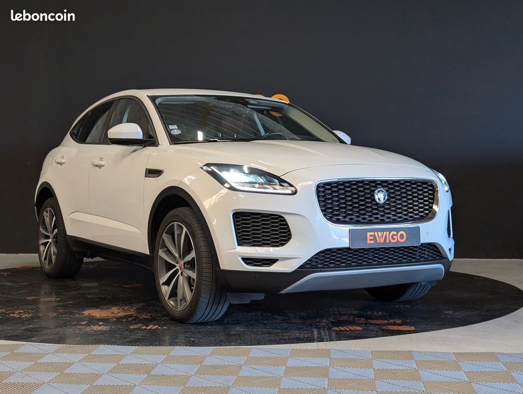 JAGUAR E-PACE 2.0 200CV HSE AWD - ENTRETIEN JAGUAR EXCLUSIF - CAMERA - ATTELAGE - ZERO DEFAUT - GARANTIe (image 7)