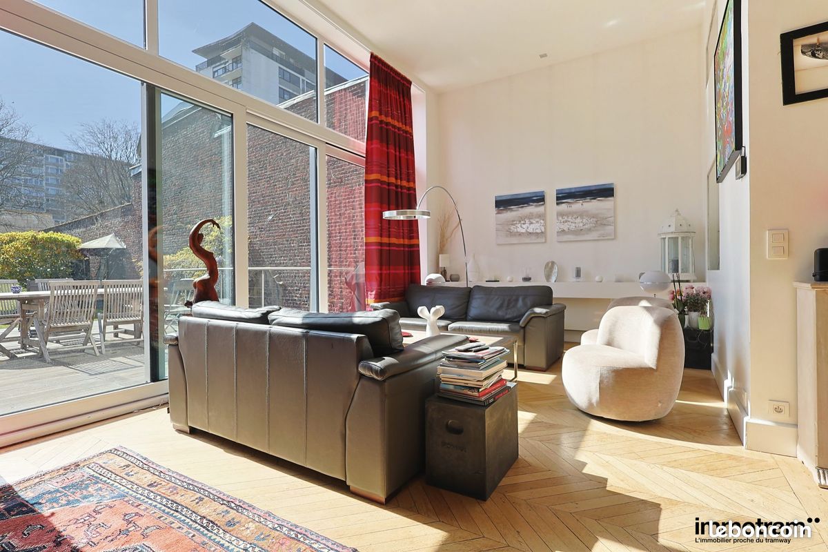 Maison 11 pièces 370 m² · à Roubaix · 370 m² · 799 000 €