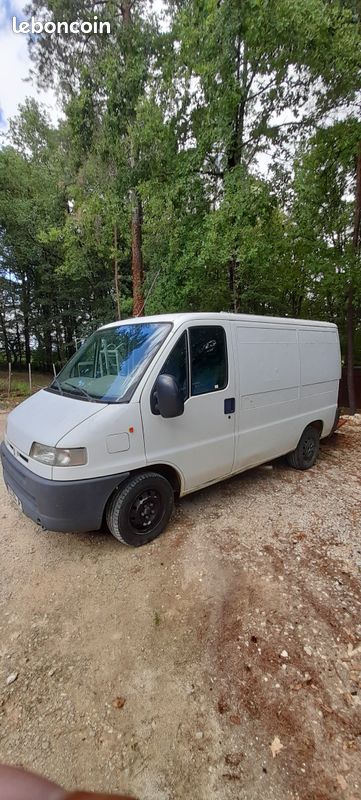 Camion utilitaire (image 3)