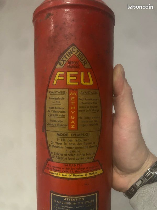 ANCIEN EXTINCTEUR D incendie Pyrene pour automobile EUR 50,00 - FR