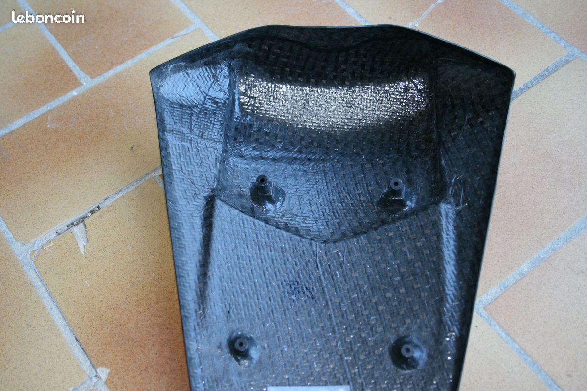 Capot Selle Carbone Pour Honda X8RS - Pièce Occasion - Réf 19-779/36.C2