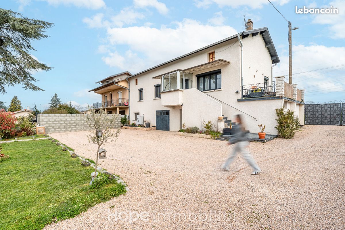 Maison 5 pièces 120 m² · à Lentilly · 120 m² · 409 000 €