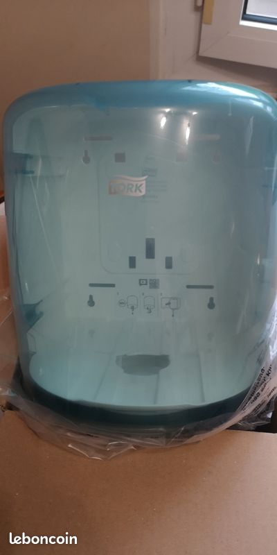 Distributeur Essuie mains TORK NEUF (image 3)