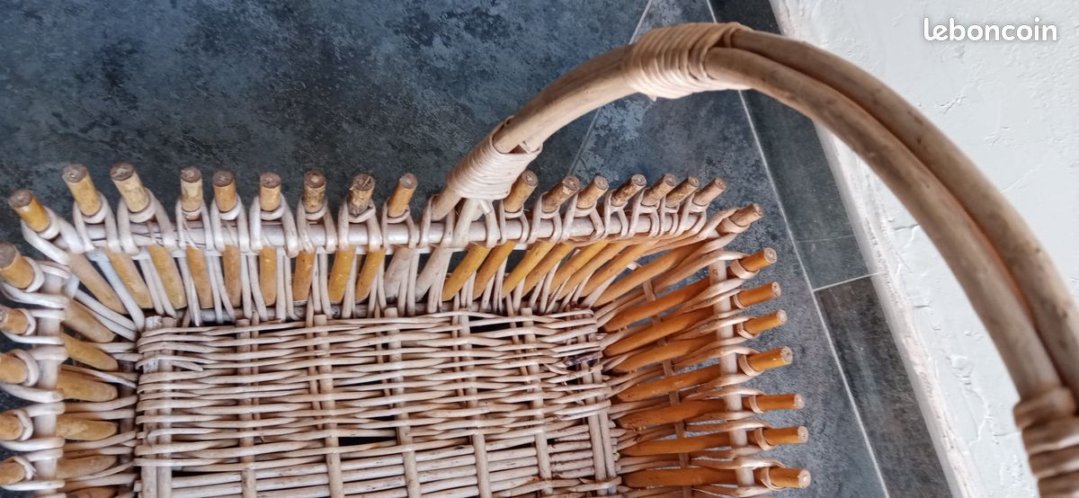 Grand Panier à Anses Amérindien Vintage - Artisanat Tribal Américain - Pièce Unique à Voir