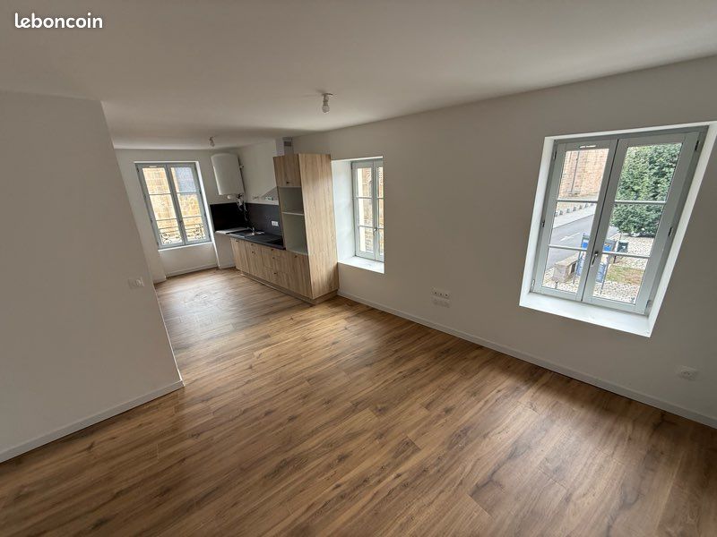Appartement 2 pièces 54 m² · à Issoire · 54 m² · 450 €/mois