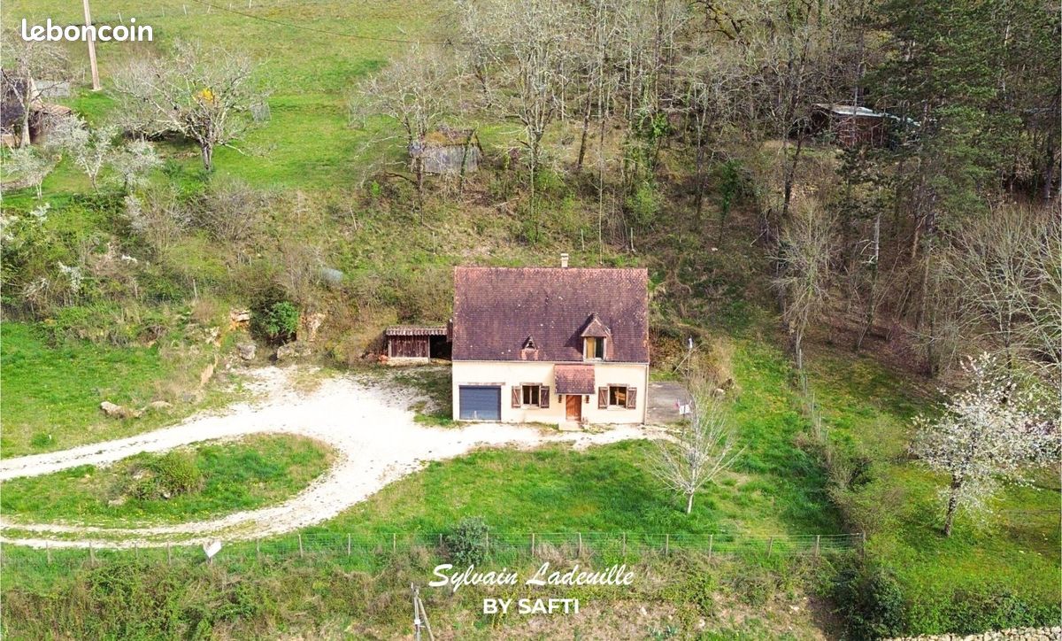 Propriété 5 pièces 110 m² - Les Eyzies 24620 (image principale 0)
