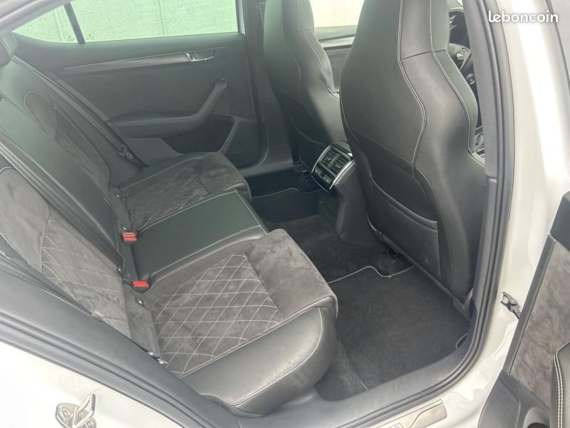 Skoda Superb 1.4 TSI PHEV 218ch Sportline DSG6 (image 10)