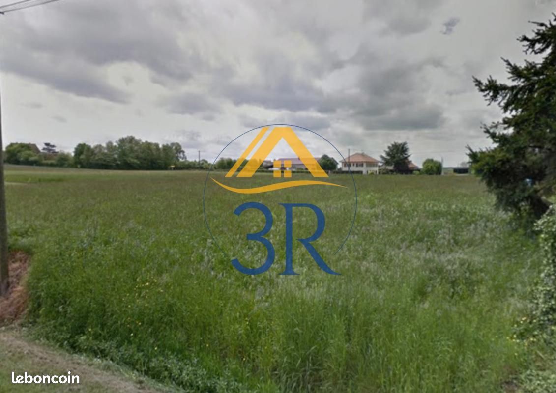 Terrain 1 435 m² Saint Maurice En Riviere · à Saint-Maurice-en-Rivière · 34 000 €