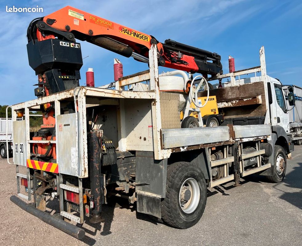 Renault Kerax 370dci 4x4 plateau grue Palfinger (image 11)
