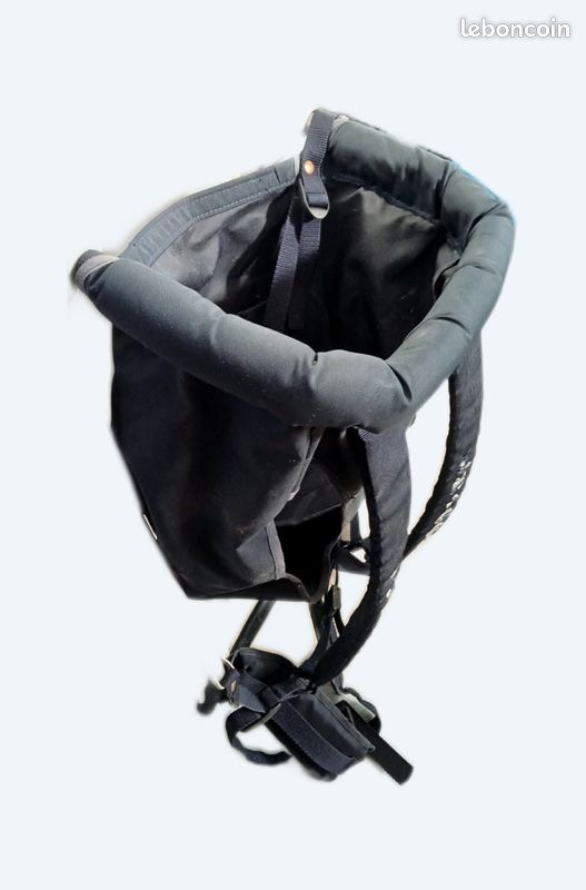 Porte bébé a dos (image 1)