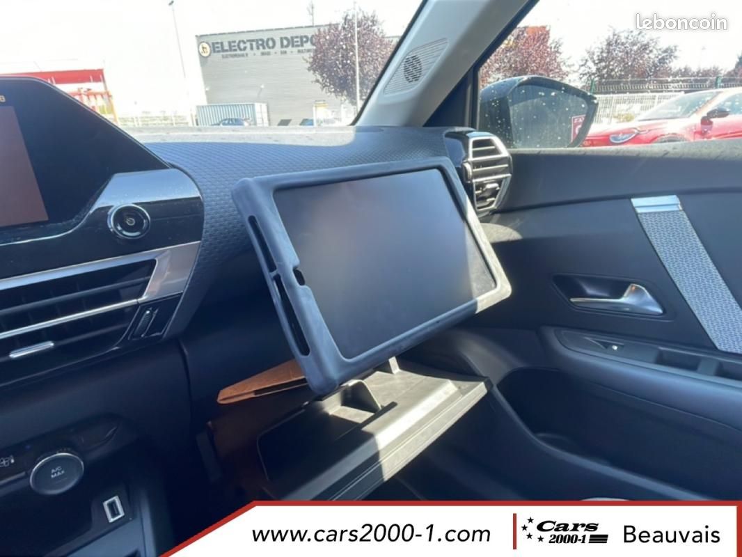 Citroën C4 BlueHDi 130 EAT8 Max (image 28)