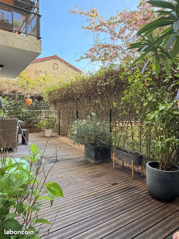 Appartement 3 pièces 76 m² · à Suresnes · 76 m² · 495 000 €