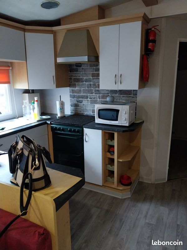 Mobil Home à louer juillet et août (image 2)