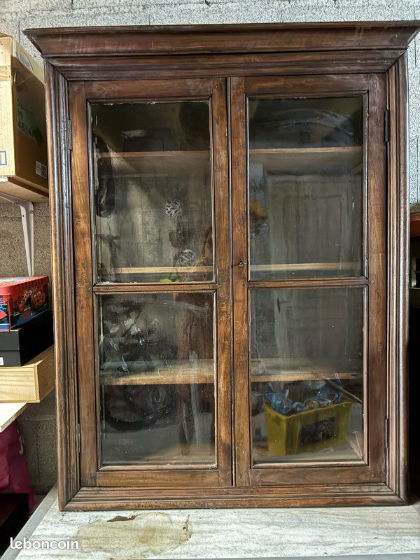 Buffet ancien avec vitres d’origine (image 2)