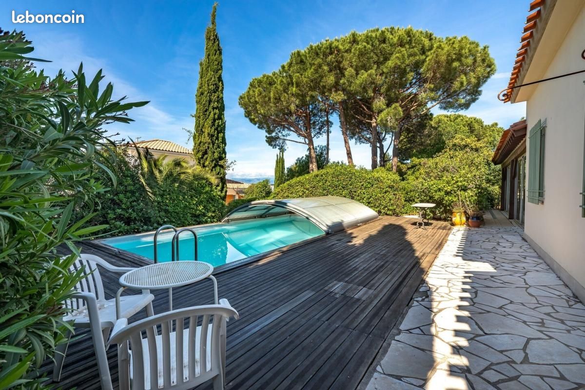 Maison 6 pièces 222 m² · à Villeneuve-de-la-Raho · 222 m² · 885 000 €