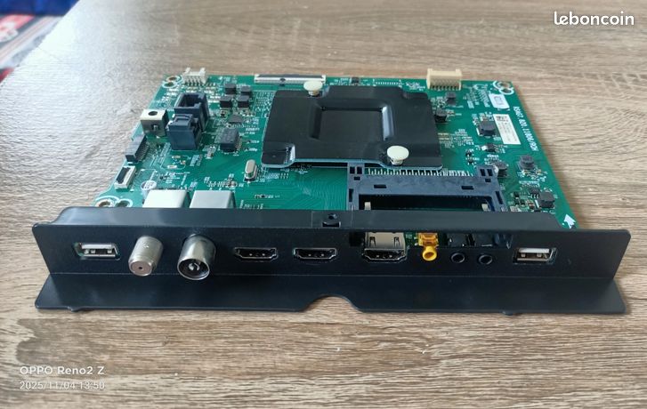 Carte mère télé Hisense H55BE7000 Référence: RSAG7.820.8751/ROH - vente de pièces détachées et d