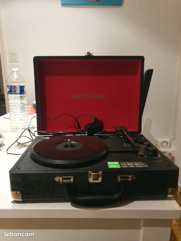 Tourne-disque vintage (image 1)