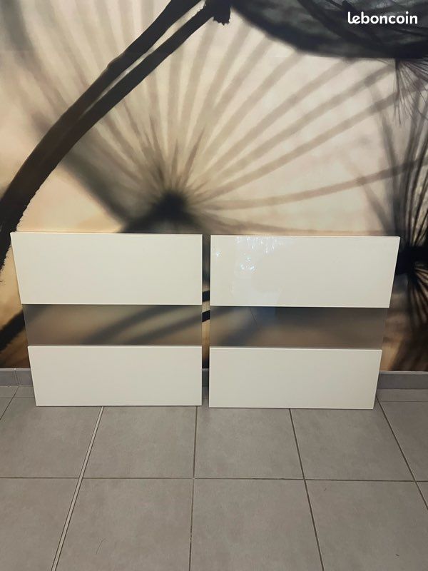 Portes meuble TV BESTA IKEA (image 1)