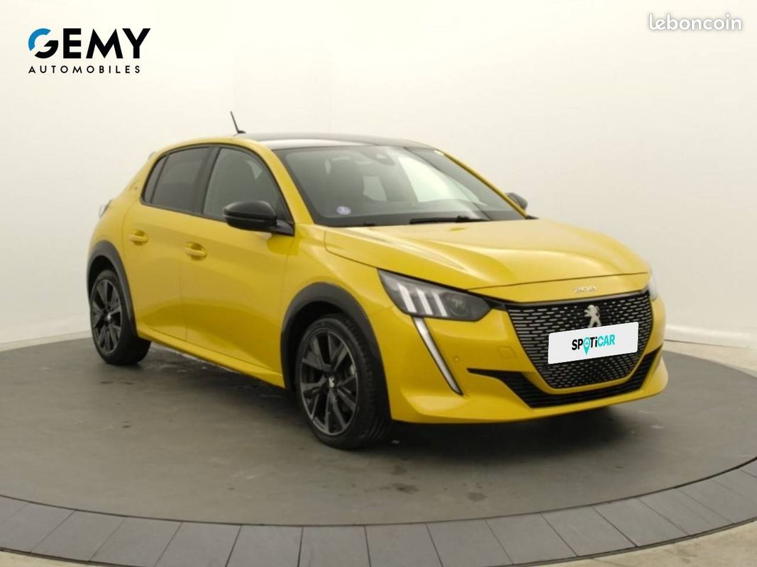 PEUGEOT 208 PureTech 100 S&S BVM6 GT (image 3)