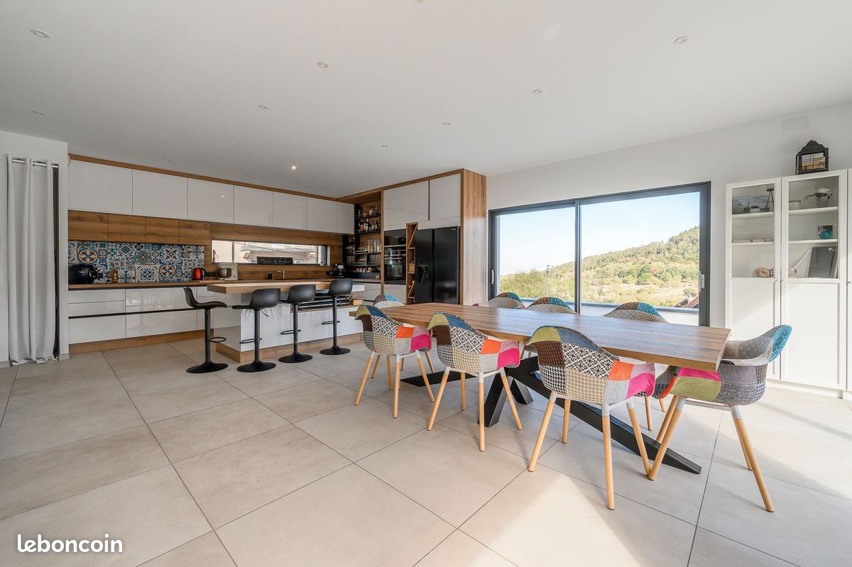 Maison 5 pièces 202 m² · à Grendelbruch · 202 m² · 655 000 €