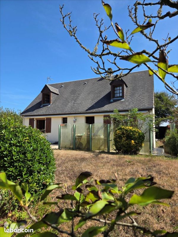 Maison 8 pièces 125 m² · à Montfarville · 125 m² · 240 500 €