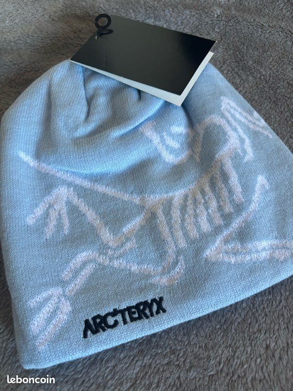 Bonnet arc’teryx bleu ciel (image 1)