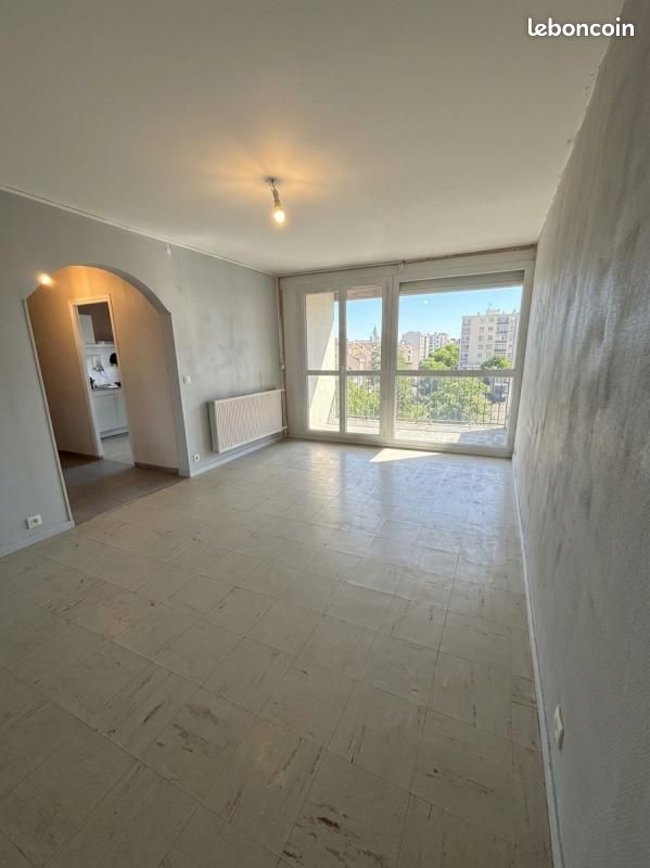 Appartement 4 pièces 78 m² · à Romans-sur-Isère · 78 m² · 553 €/mois