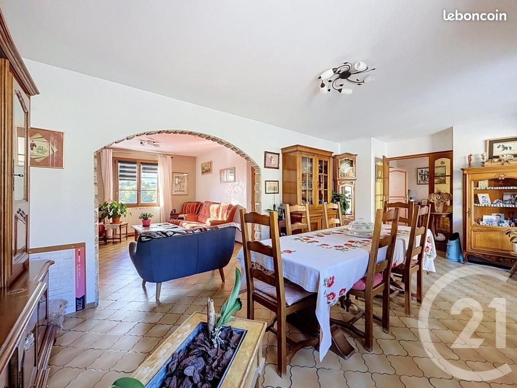 Maison 7 pièces 171 m² · à Melun · 171 m² · 320 000 €