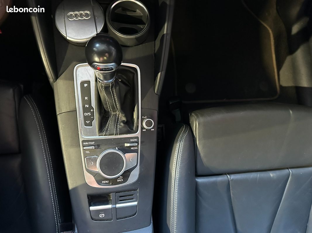 AUDI S3 SPORTBACK 8v2 2.0 TFSI 310ch S tronic 7 Quattro/ Toit ouvrant / Sièges RS /4 pneus neufs/Historique d'entreti (image 17)