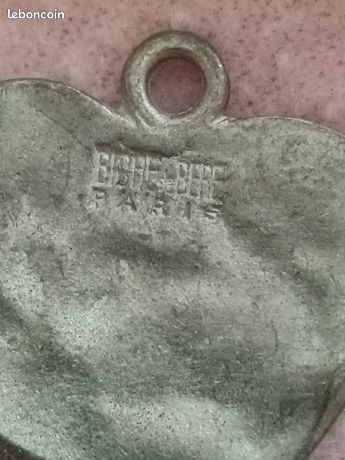 Saphir 0,70 Carat - Sri-Lanka Coussin modifié - | Achat et Saphir 0,70 Carat - Sri-Lanka Coussin modifié - | Achat et