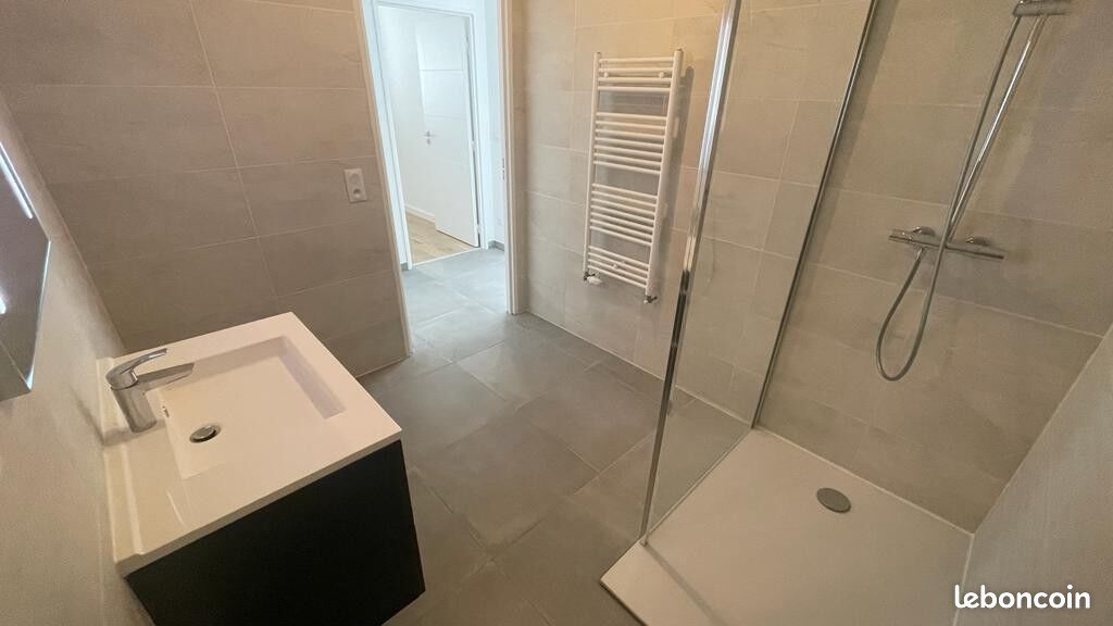 Appartement a louer sainte-foy-les-lyon - 3 pièce(s) - 57 m2 - Surfyn