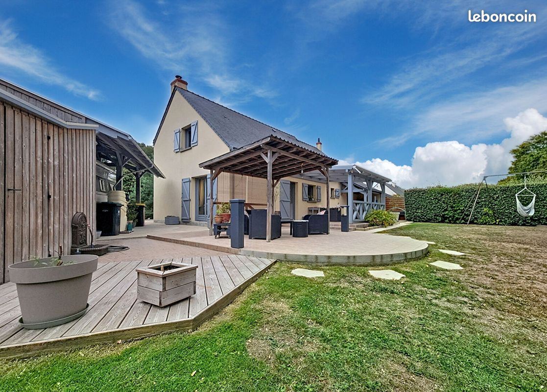 Maison 7 pièces 136 m² · à Verrières-en-Anjou · 136 m² · 399 990 €