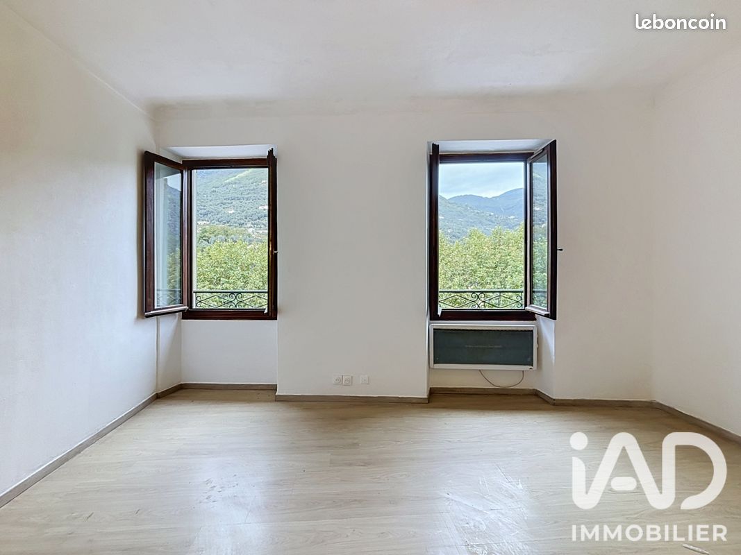 Appartement 4 pièces 99 m² · à Breil-sur-Roya · 99 m² · 110 000 €
