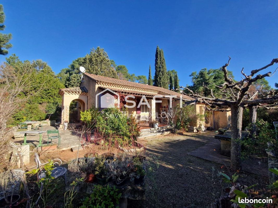 Maison 4 pièces 92 m² · à Roussillon · 92 m² · 250 000 €