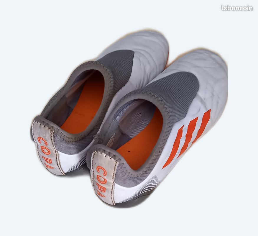 Chaussures foot (image 1)
