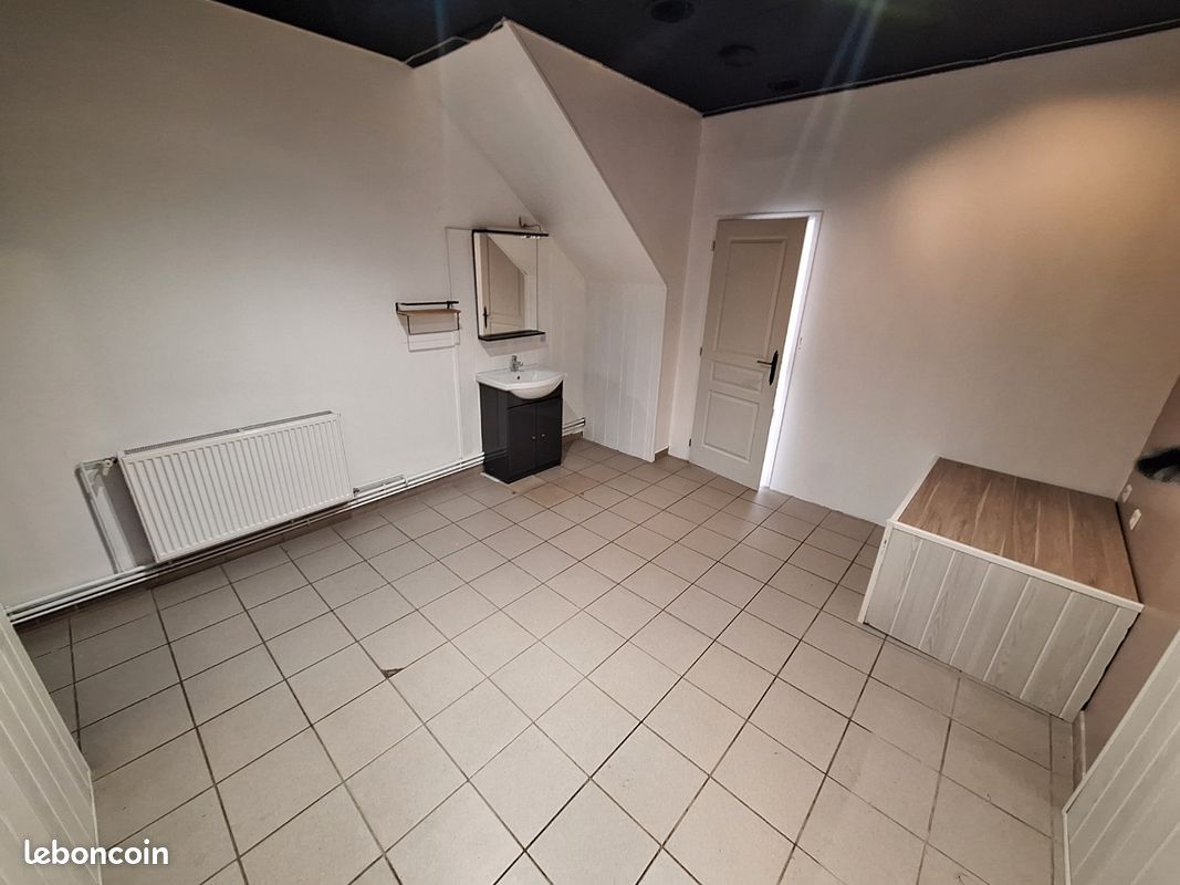 Immeuble 7 pièces 155 m² · à Brioude · 155 m² · 80 000 €